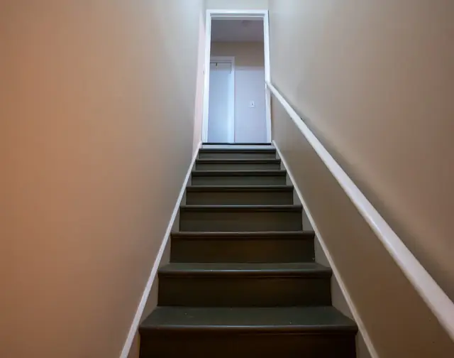 Stairs to the main level, 1522 Burcham Dr, East Lansing student rental